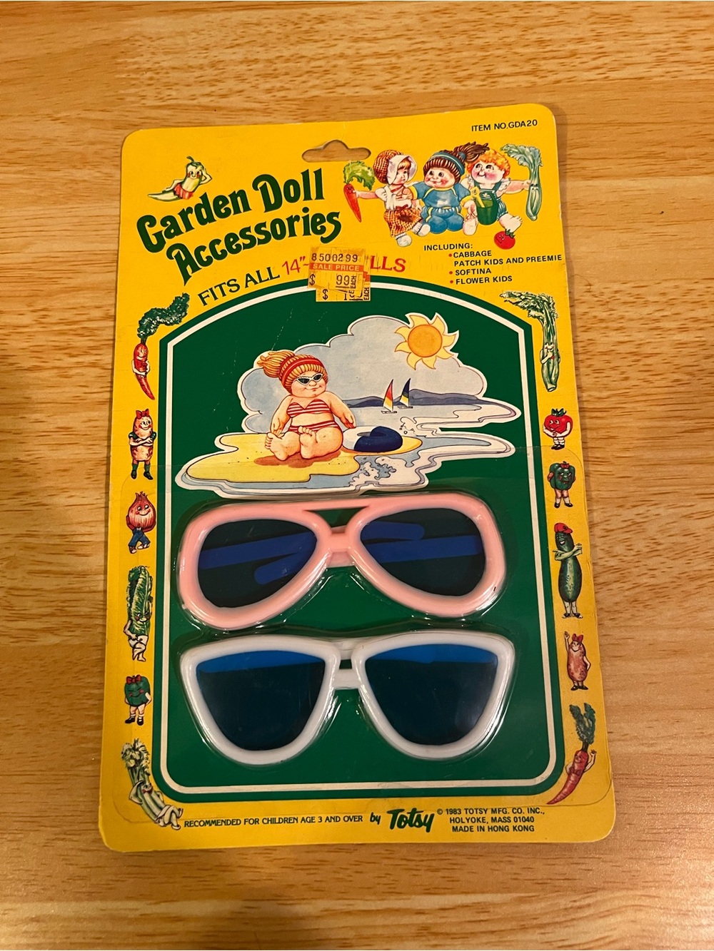 Garden Doll Accessories Pink & White Sunglasses Set Totsy 1983